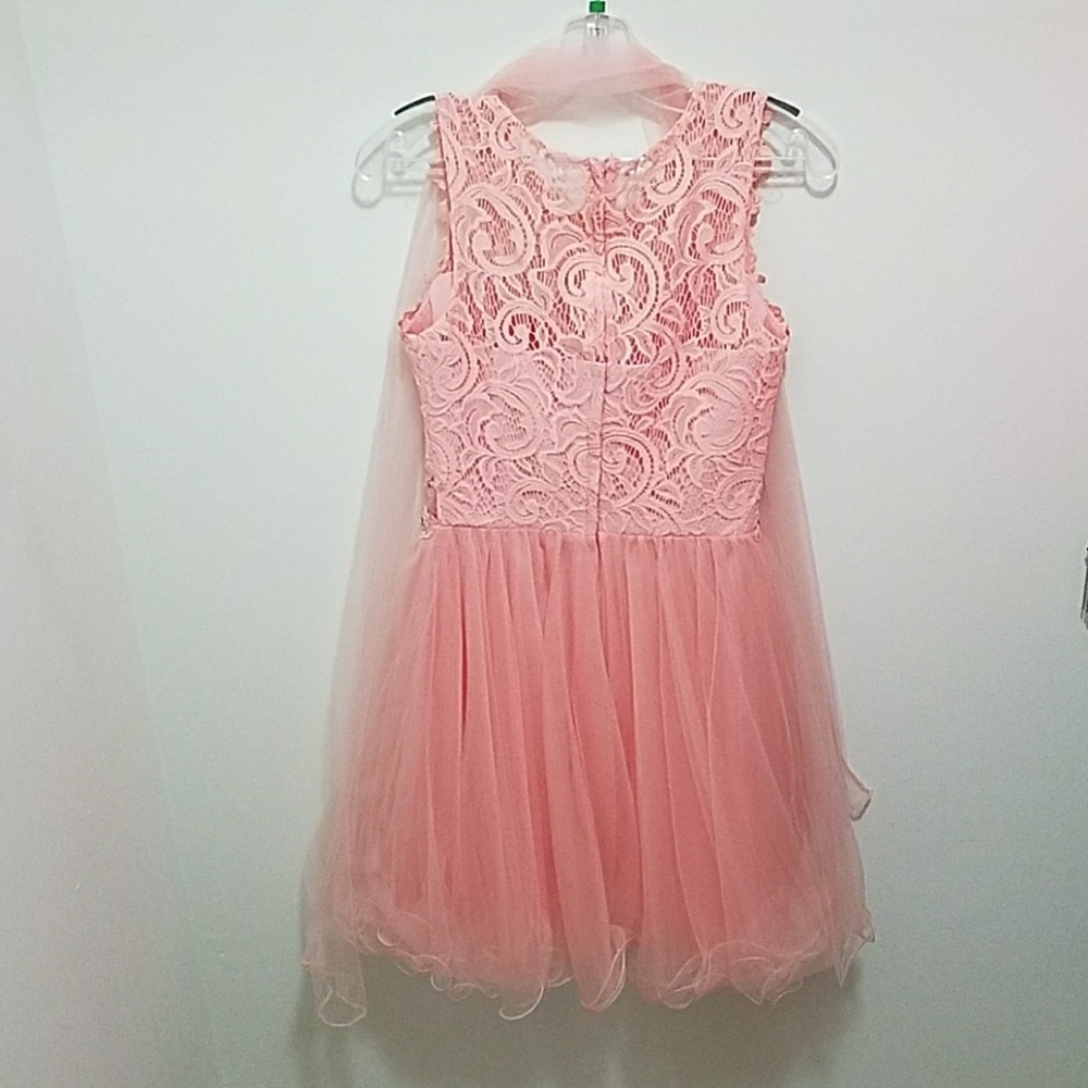 Dresd - Picture 2 of 3